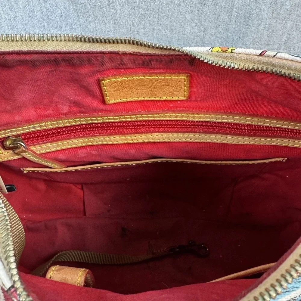 Dooney & Bourke East West Collins Hobo‎ Handbag Americana Hollywood Travel